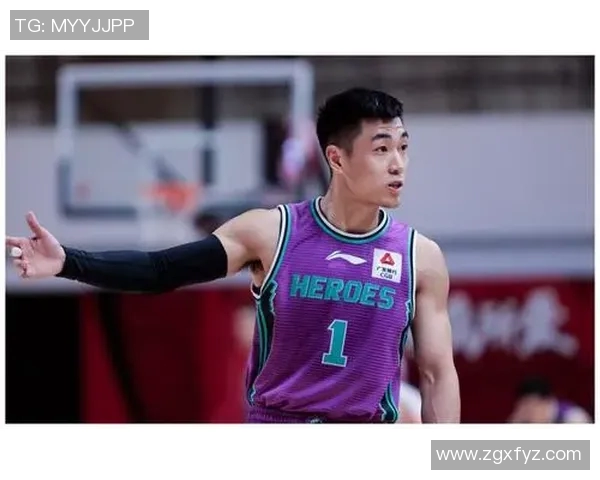高诗岩：从青年才俊到篮球场上的领军人物的成长之路与未来展望